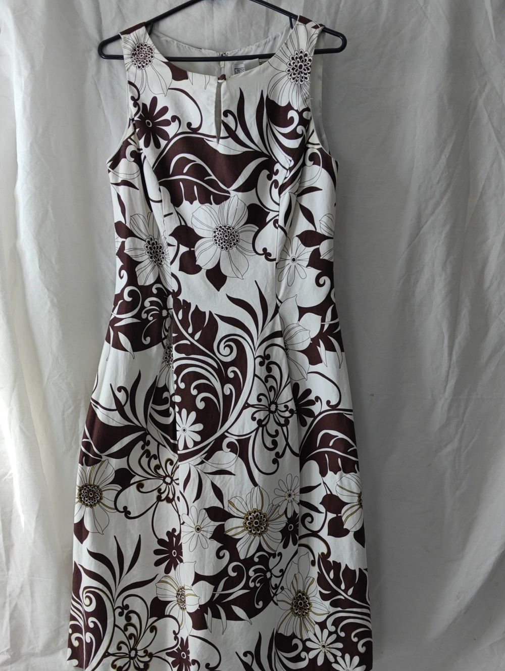 Jessica Howard White Dress with Brown Floral Print - Size 6